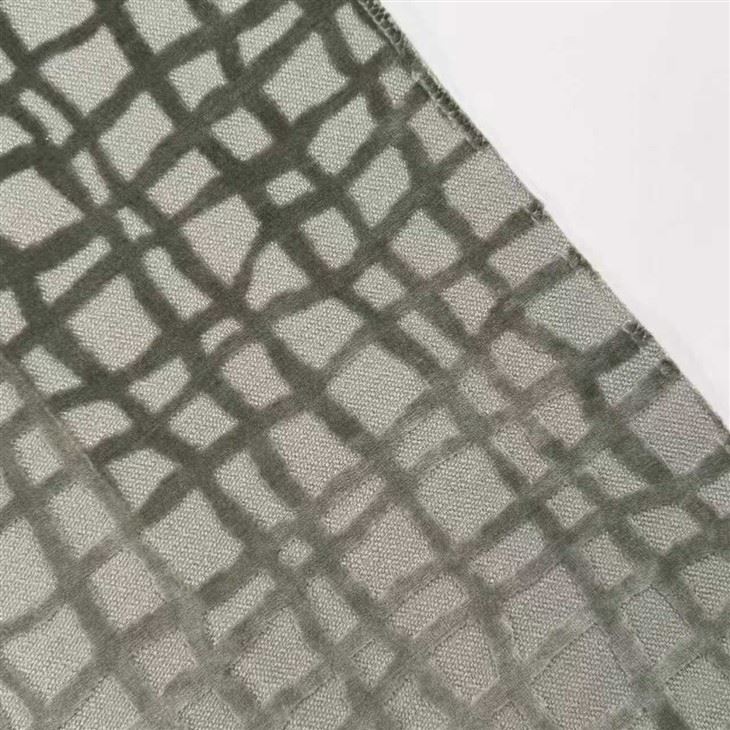 Knitted Jacquard Irregular Check Chenille factory